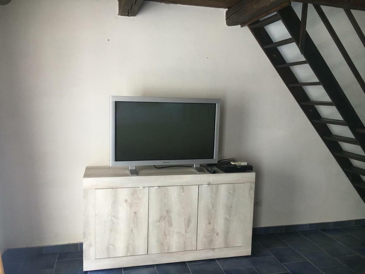 15 Via Giordano Apartment Iglesias Luaran gambar