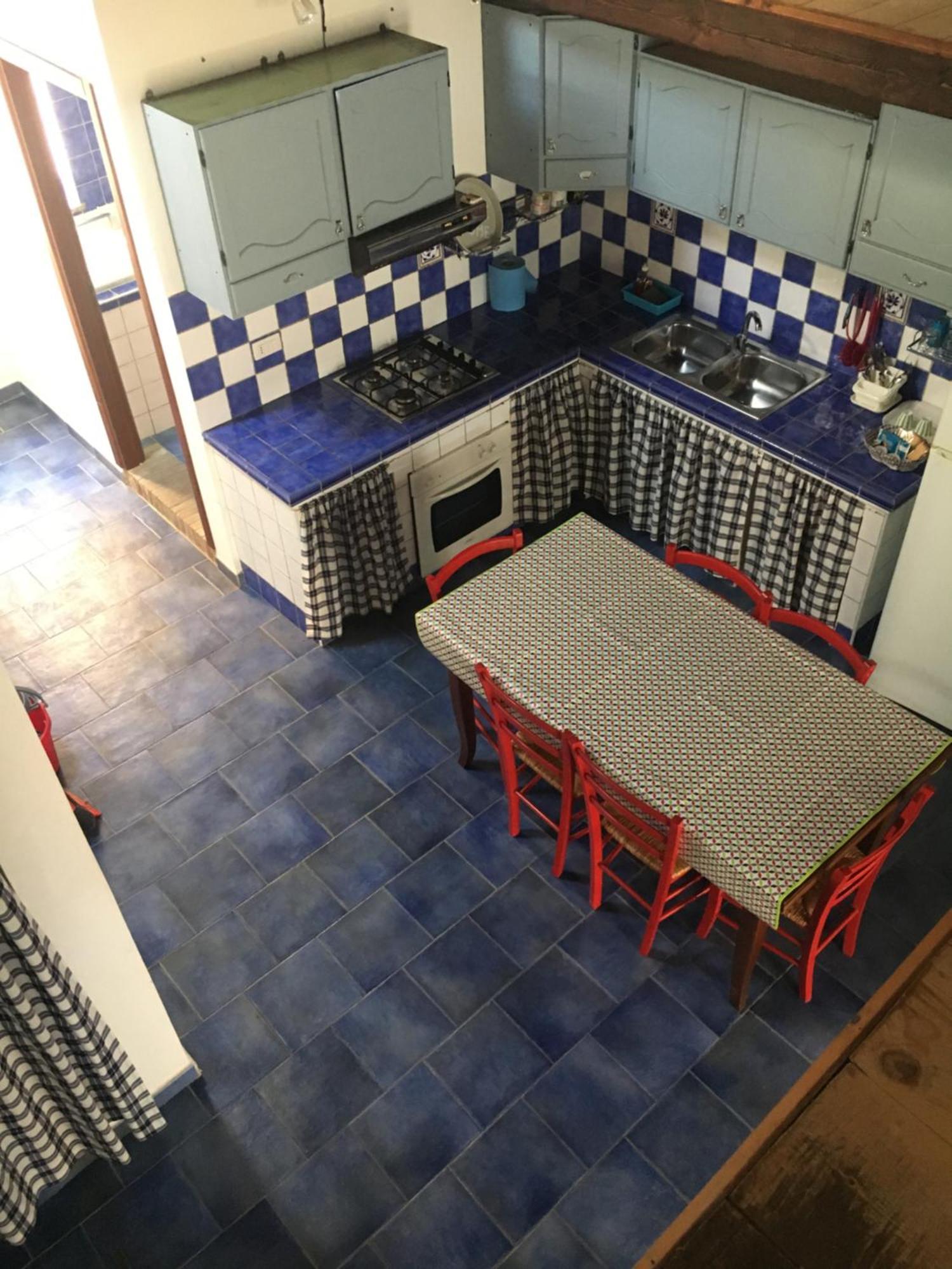 15 Via Giordano Apartment Iglesias Luaran gambar